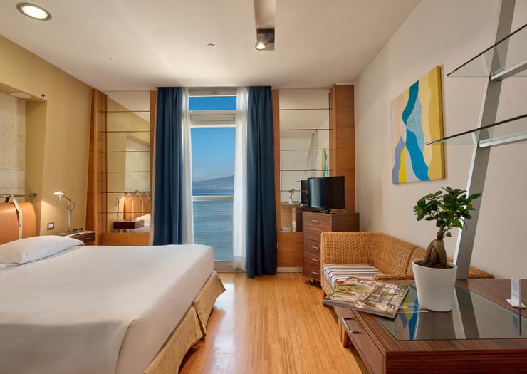 HABITACIÓN DOBLE VISTA MAR Towers Hotel Stabiae Sorrento Coast Castellammare di Stabia HABITACIÓN DOBLE VISTA MAR Towers Hotel Stabiae Sorrento Coast Castellammare di Stabia