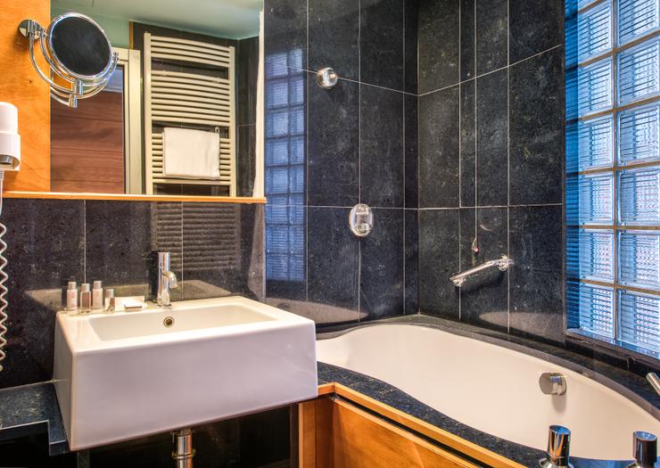 HABITACIÓN DOBLE VISTA MAR Towers Hotel Stabiae Sorrento Coast Castellammare di Stabia HABITACIÓN DOBLE VISTA MAR Towers Hotel Stabiae Sorrento Coast Castellammare di Stabia