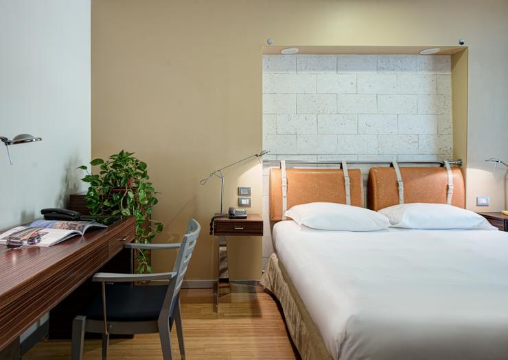 HABITACIÓN DOBLE VISTA PARCIAL MAR Towers Hotel Stabiae Sorrento Coast Castellammare di Stabia HABITACIÓN DOBLE VISTA PARCIAL MAR Towers Hotel Stabiae Sorrento Coast Castellammare di Stabia