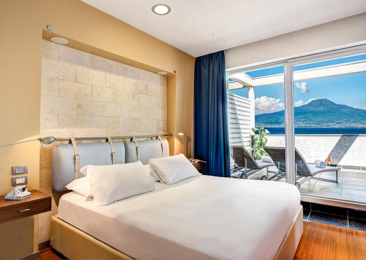 SUITE TERRAZA VISTA MAR Towers Hotel Stabiae Sorrento Coast Castellammare di Stabia SUITE TERRAZA VISTA MAR Towers Hotel Stabiae Sorrento Coast Castellammare di Stabia